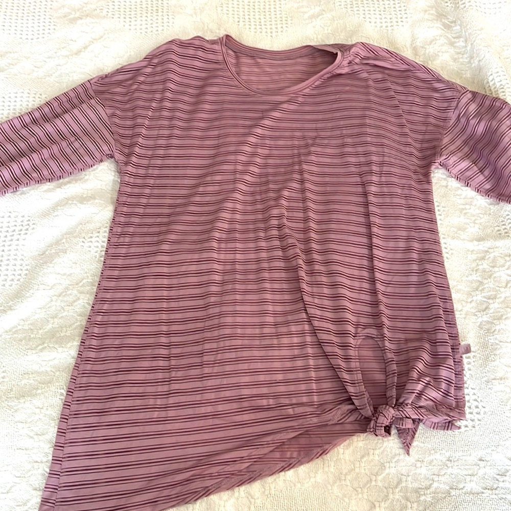 Lululemon cover up top